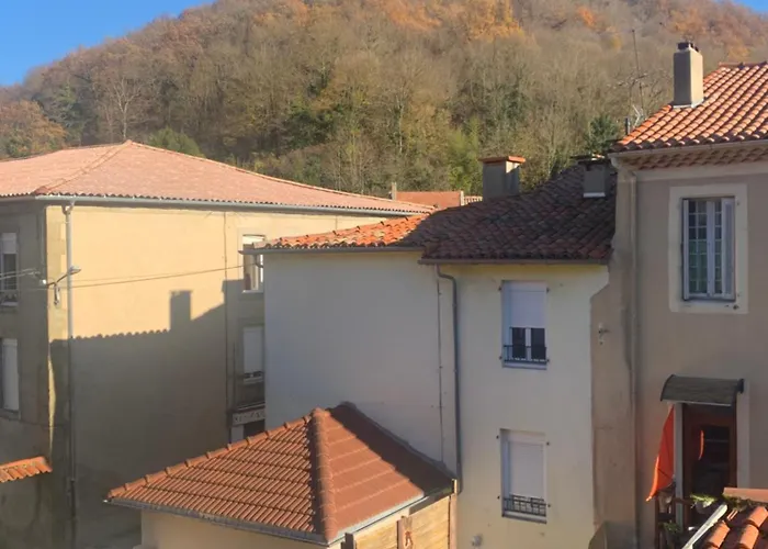 住宿加早餐酒店 D Hotes H 拉夫拉内