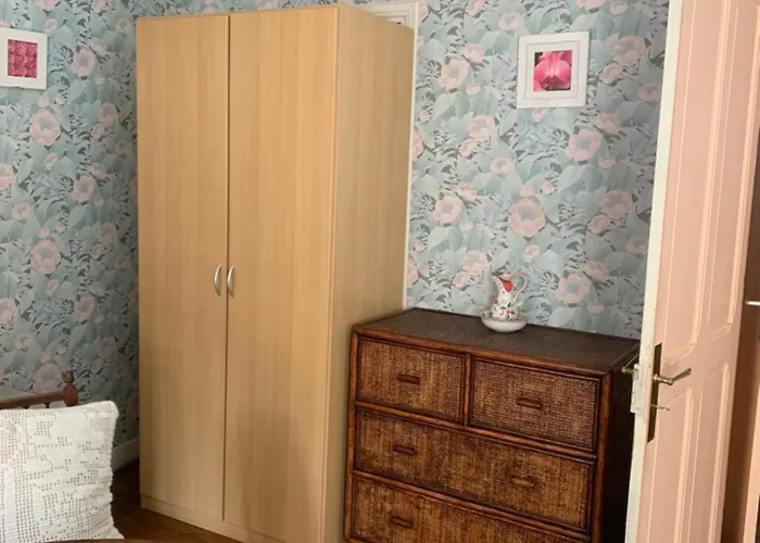 D Hotes H 3* 拉夫拉内