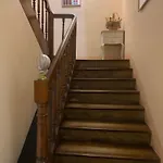 Bed & Breakfast D Hotes H