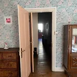 Bed & Breakfast D Hotes H 3*