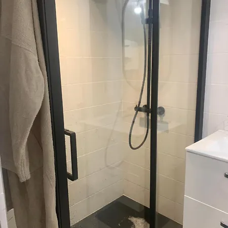 D Hôtes H Alojamento de Acomodação e Pequeno-almoço Lavelanet