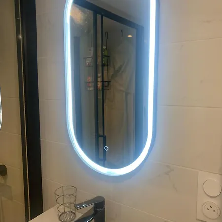 D Hôtes H Alojamento de Acomodação e Pequeno-almoço Lavelanet