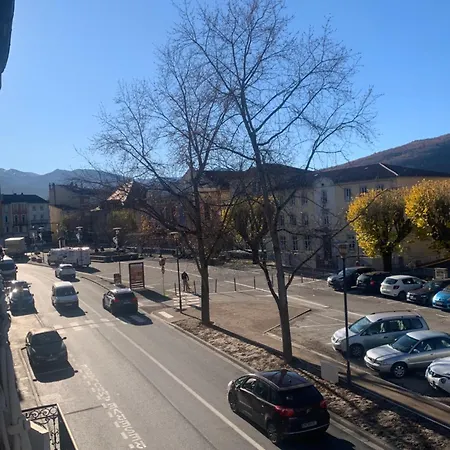 D Hôtes H Alojamento de Acomodação e Pequeno-almoço